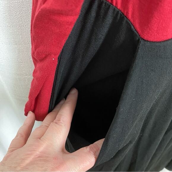 Torrid Red&Black Disney Pixar Incredibles Dress Sz.3 NWT - Picture 11 of 16